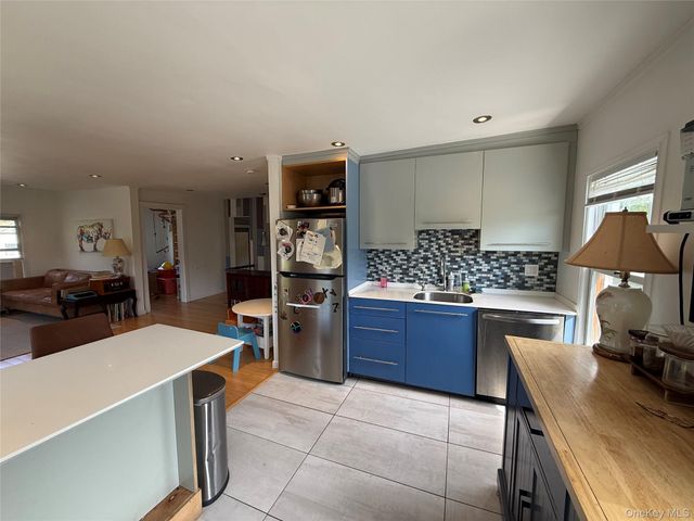 2 Broadway Avenue 2, Chelsea, NY 12512