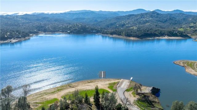 2627 Captains Walk, Bradley, CA 93426