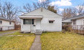 37 E Brooklyn Avenue, Pontiac, MI 48340