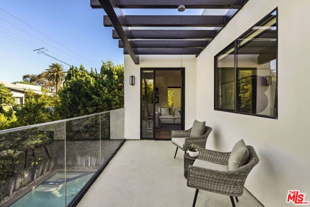 932 N Crescent Heights Boulevard, Los Angeles, CA 90046