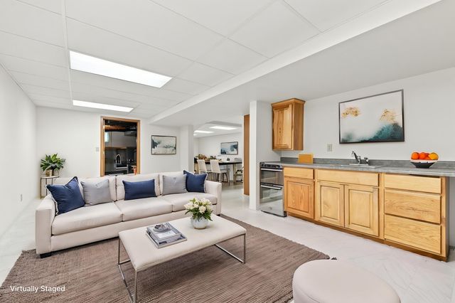 16755 7th Street NE, Ham Lake, MN 55304