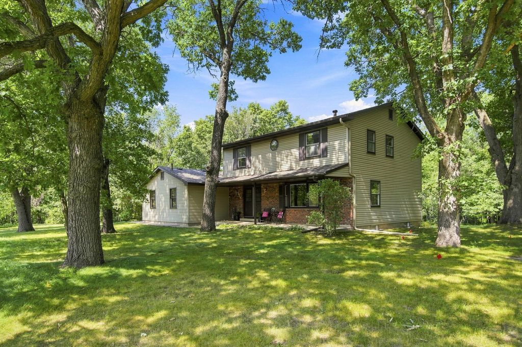 16755 7th Street NE, Ham Lake, MN 55304