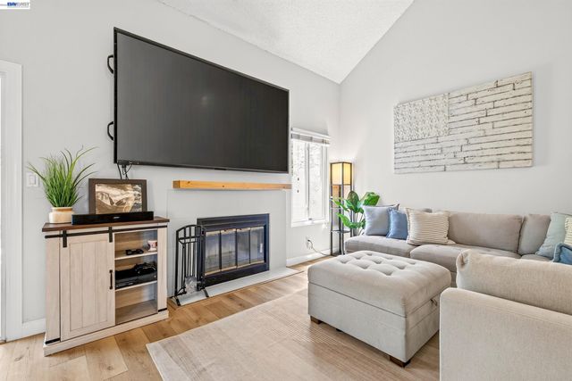 5453 Moonflower Way, Livermore, CA 94551