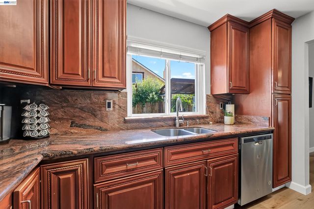 5453 Moonflower Way, Livermore, CA 94551