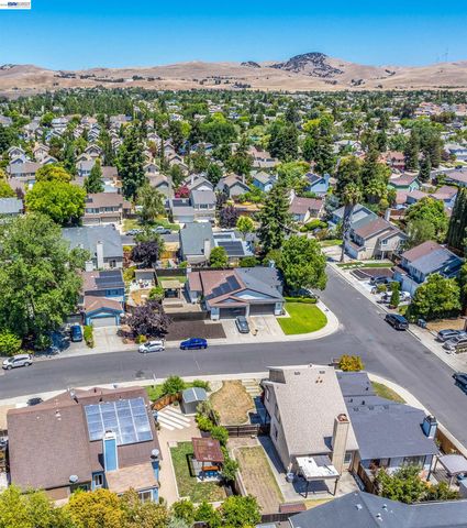 5453 Moonflower Way, Livermore, CA 94551