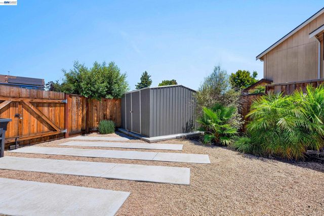 5453 Moonflower Way, Livermore, CA 94551