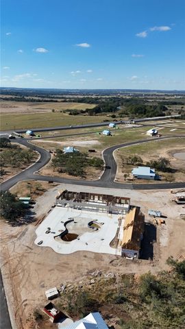 91 Ale CT, Fredericksburg, TX 78624