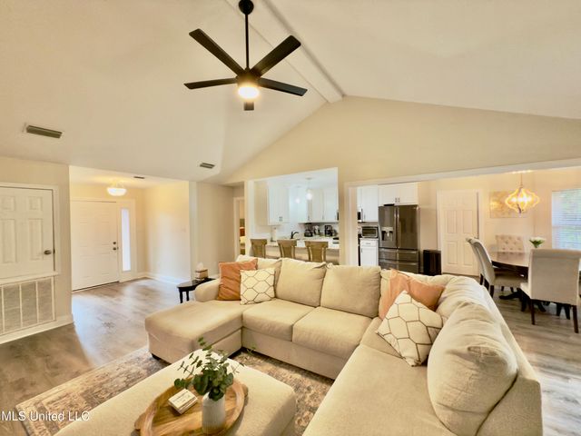 7315 Ahi Drive, Diamondhead, MS 39525