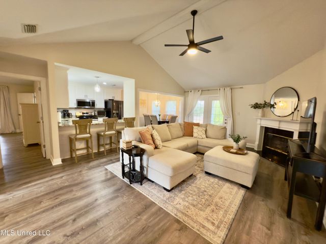 7315 Ahi Drive, Diamondhead, MS 39525