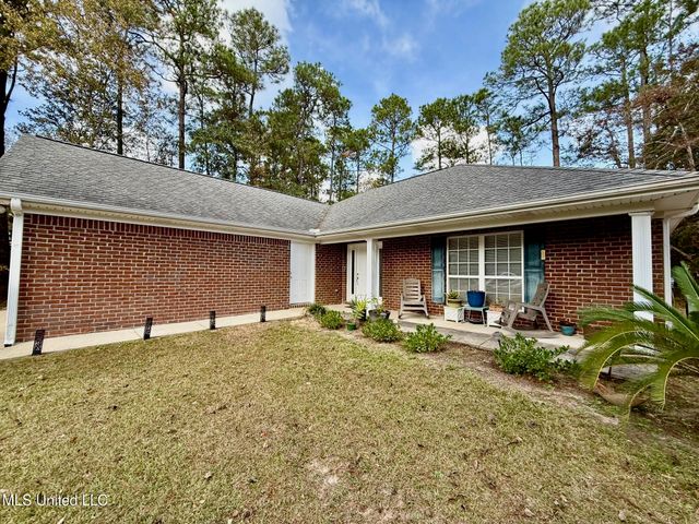 7315 Ahi Drive, Diamondhead, MS 39525