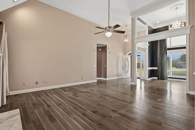 104 Clearview Ct, Springfield, TN 37172