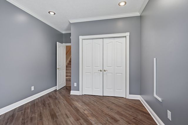 104 Clearview Ct, Springfield, TN 37172