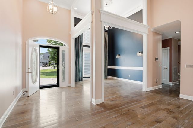 104 Clearview Ct, Springfield, TN 37172