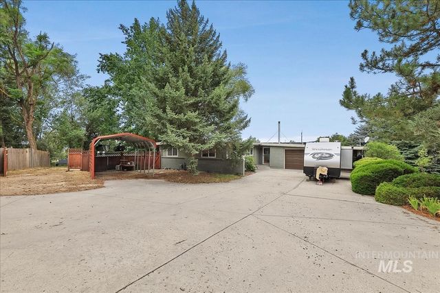 7141 W Hill Rd, Boise, ID 83714