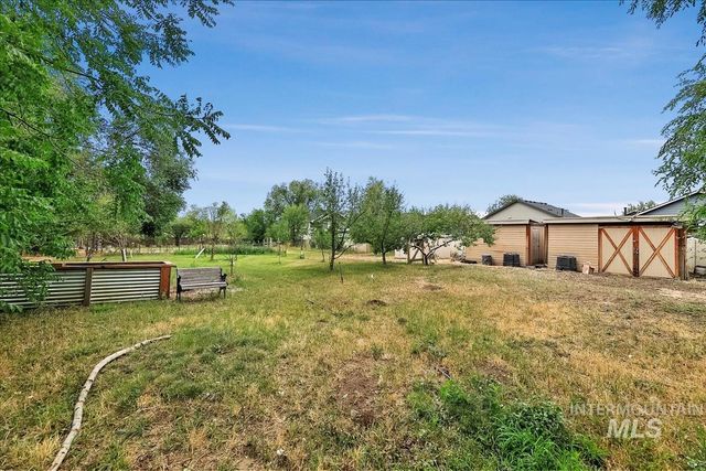 7141 W Hill Rd, Boise, ID 83714