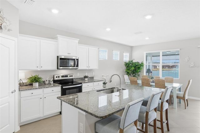 14007 MOUNT LAUREL TRAIL, Bradenton, FL 34211