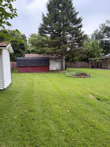 4003 W Hialeah Street, Springfield, MO 65803