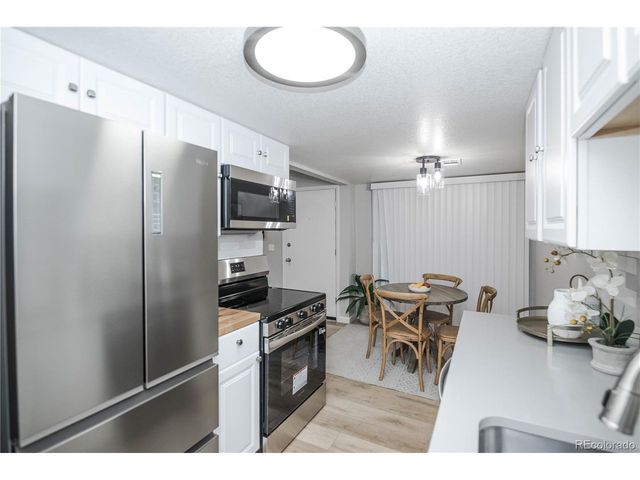 7904 Chase Cir 146, Arvada, CO 80003