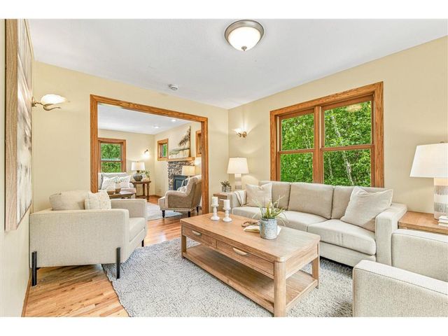 844 Moonbeam Road, Hudson, WI 54016
