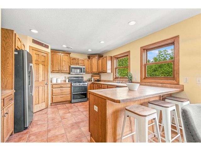 844 Moonbeam Road, Hudson, WI 54016