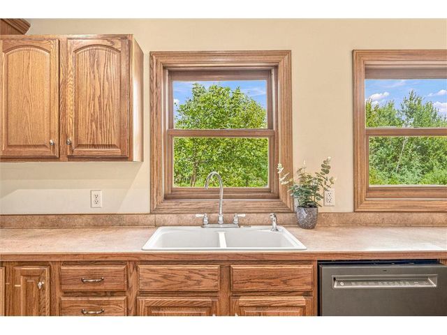 844 Moonbeam Road, Hudson, WI 54016