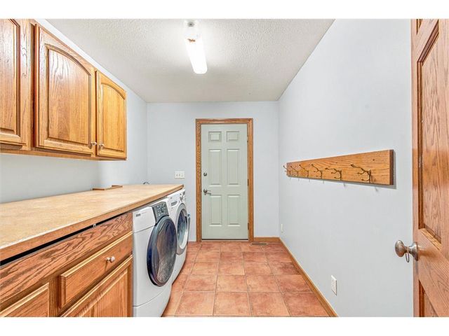 844 Moonbeam Road, Hudson, WI 54016