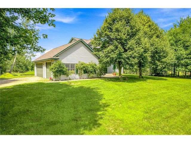 844 Moonbeam Road, Hudson, WI 54016