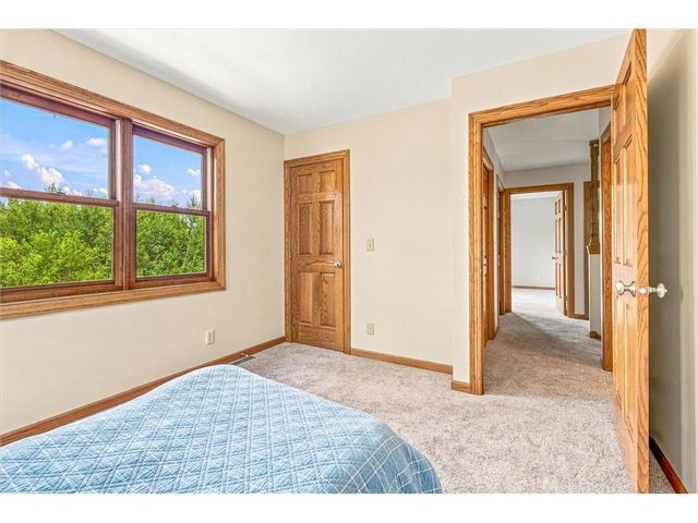 844 Moonbeam Road, Hudson, WI 54016