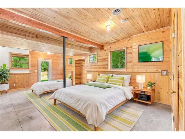 844 Moonbeam Road, Hudson, WI 54016