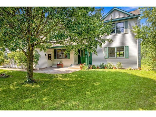 844 Moonbeam Road, Hudson, WI 54016