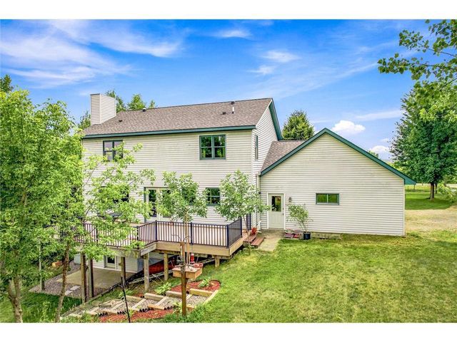 844 Moonbeam Road, Hudson, WI 54016