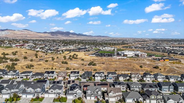 4472 W BIRKDALE DR, Herriman, UT 84096