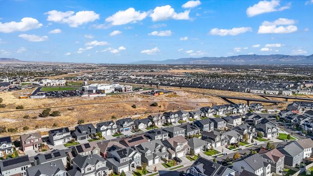 4472 W BIRKDALE DR, Herriman, UT 84096