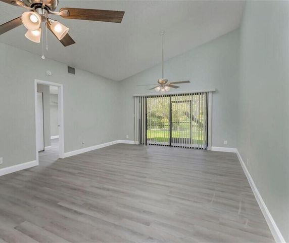 454 Lakeview Drive 1, Weston, FL 33326