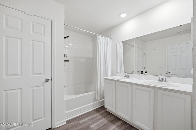 2640 WINDSOR LAKES Way, Green Cove Springs, FL 32043