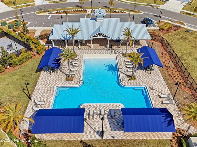 2640 WINDSOR LAKES Way, Green Cove Springs, FL 32043