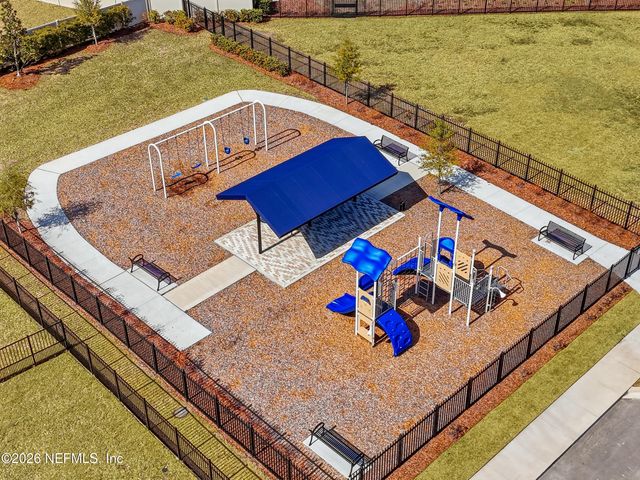 2640 WINDSOR LAKES Way, Green Cove Springs, FL 32043