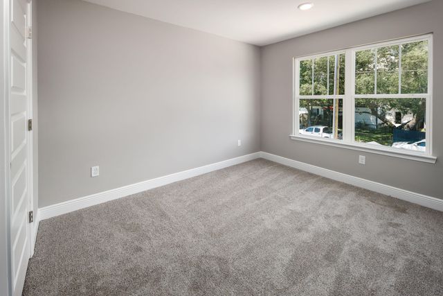 969 Skylark Road, Mary Esther, FL 32569