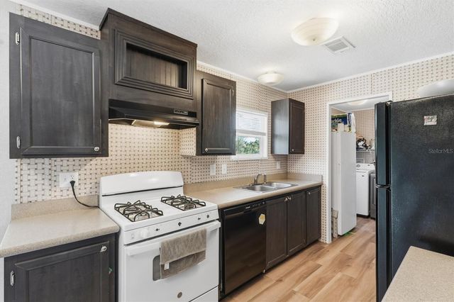 9430 NE 76TH STREET, Bronson, FL 32621