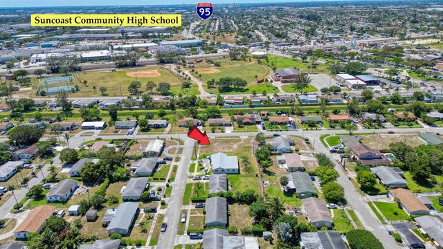398 W 23rd Street, Riviera Beach, FL 33404