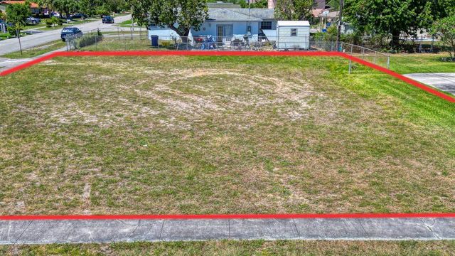 398 W 23rd Street, Riviera Beach, FL 33404