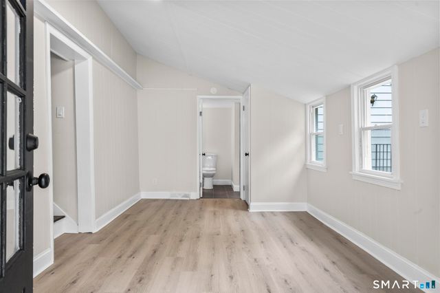 23 Dominican Road, Branford, CT 06405