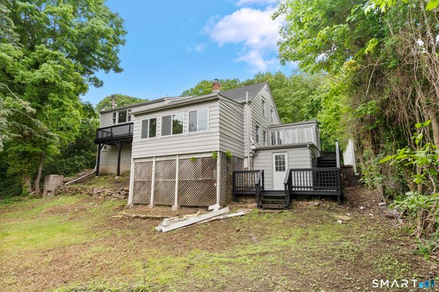 23 Dominican Road, Branford, CT 06405