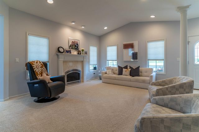 22805 120th Street, Parkersburg, IA 50665