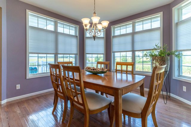 22805 120th Street, Parkersburg, IA 50665