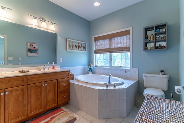 22805 120th Street, Parkersburg, IA 50665