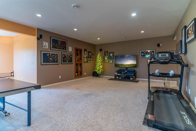 22805 120th Street, Parkersburg, IA 50665