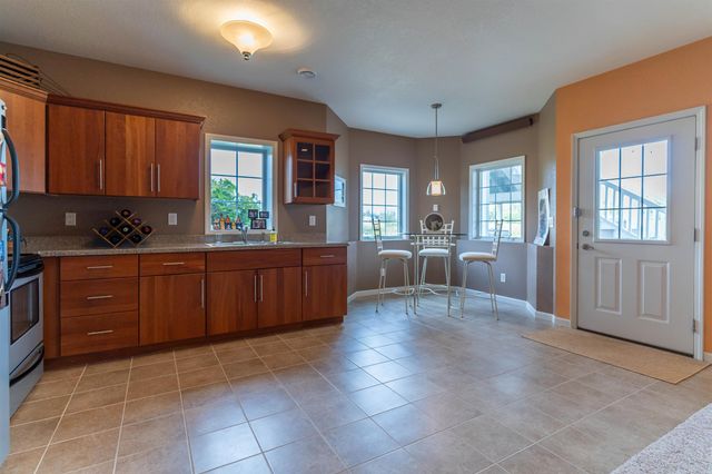 22805 120th Street, Parkersburg, IA 50665