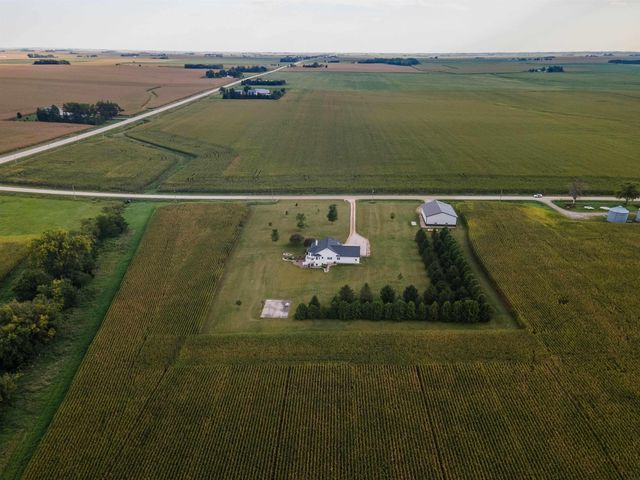 22805 120th Street, Parkersburg, IA 50665