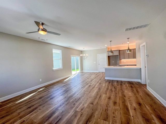 403 E Park Place, Andover, KS 67002